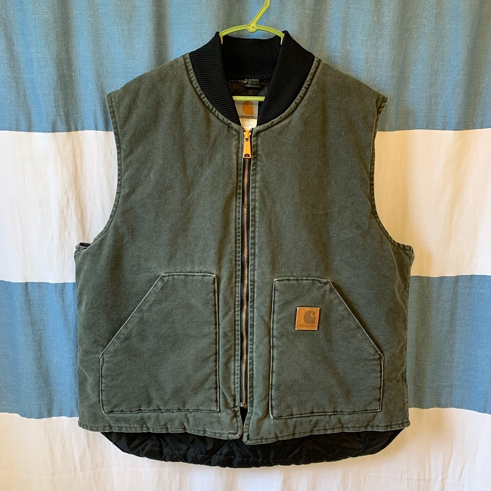 Carhartt Men’s quilt lined insulated rib collar vest